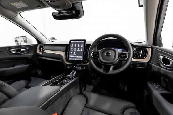 2026 Volvo XC60 UZ B5 Plus 2L Mild Hybrid AWD SUV Image 12