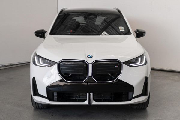 2026 BMW X3 G45 M50 xDrive SUV image 4