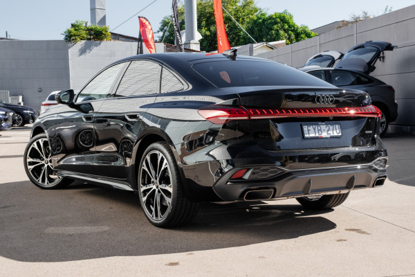 2025 Audi A5 B10 TFSI 200kW S line Sedan image 2