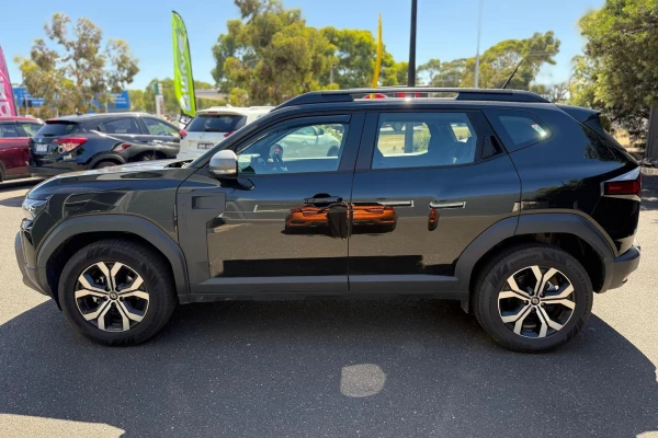 2025 Renault Duster X1311 Evolution SUV Image 3