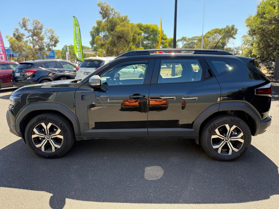 2025 Renault Duster X1311 Evolution SUV Image 3