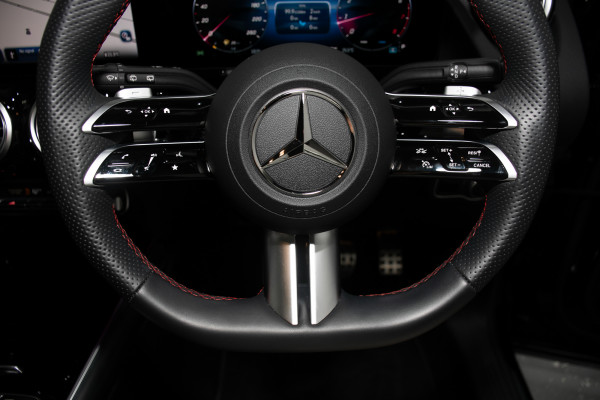 2025 Mercedes-Benz GLA-Class GLA250 SUV Image 16