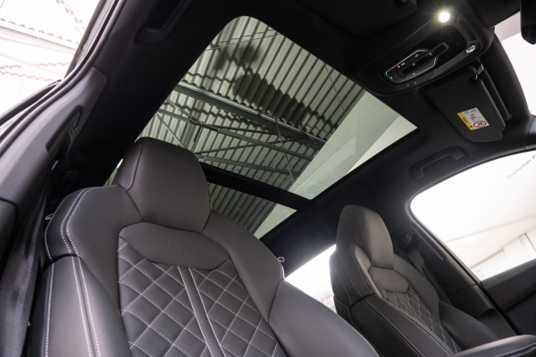 2026 MY25 Audi Q7 4M TFSI 250kW S line SUV image 16
