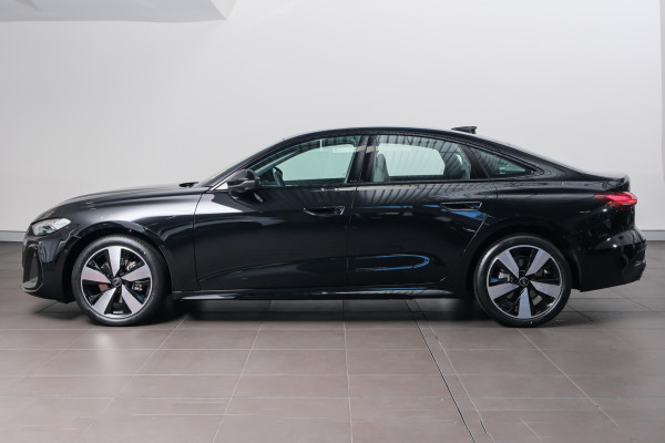 2025 Audi A5 B10 TFSI 150kW S line Sedan image 3