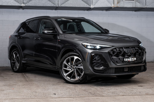 Audi Q5 TFSI 200kW sport FY