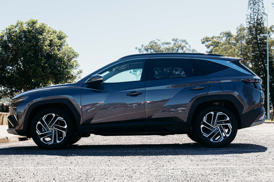 2024 MY25 Hyundai Tucson NX4.V3 Premium SUV Image 10