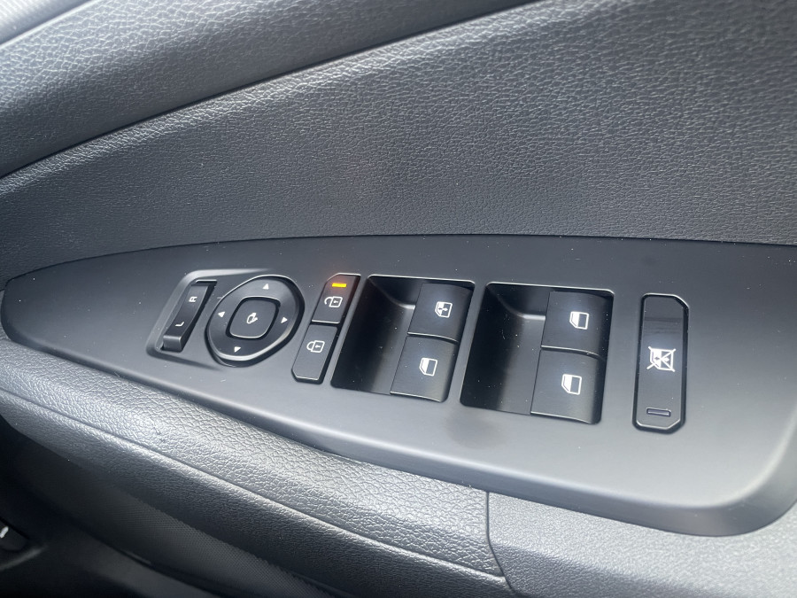 2026 Kia Sportage NQ5 PE HEV SX SUV Image 22