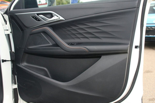 2024 MG HS AS33 Vibe SUV Image 5