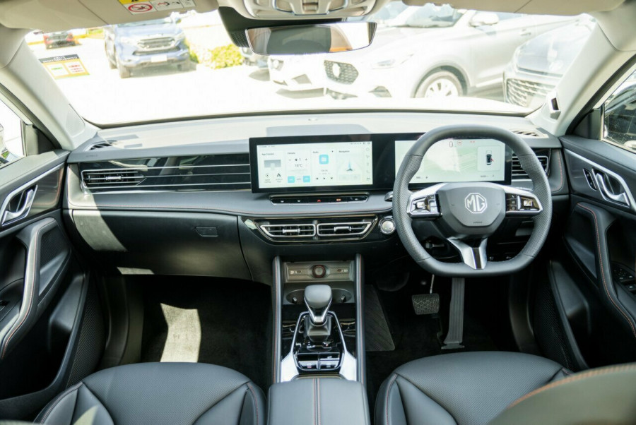 2025 MG HS AS33 Essence SUV Image 20