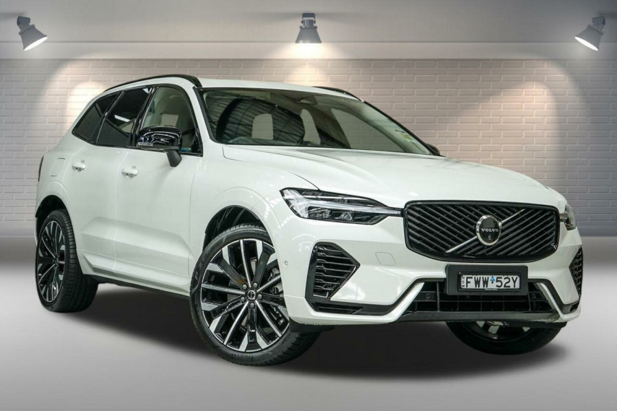 2025 MY26 Volvo XC60 UZ Plus T8 Plug-in Hybrid Dark SUV Image 1