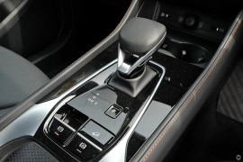 2025 MG HS AS33 Vibe SUV