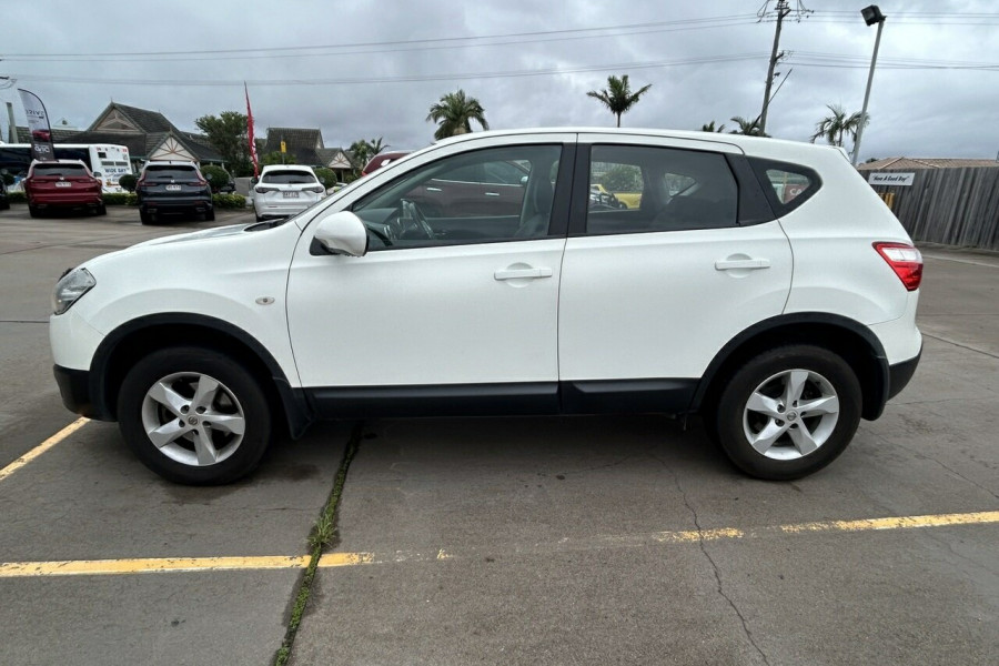 2012 Nissan Dualis J10W Series 3 MY12 ST Hatch X-tronic 2WD Hatch Image 9