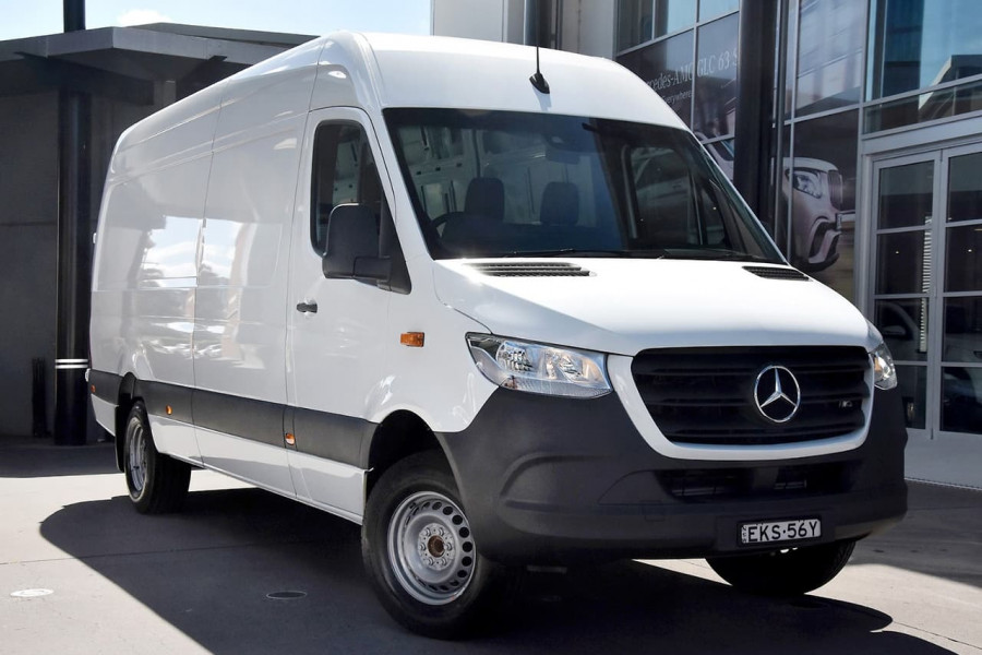 mercedes sprinter dealer locator