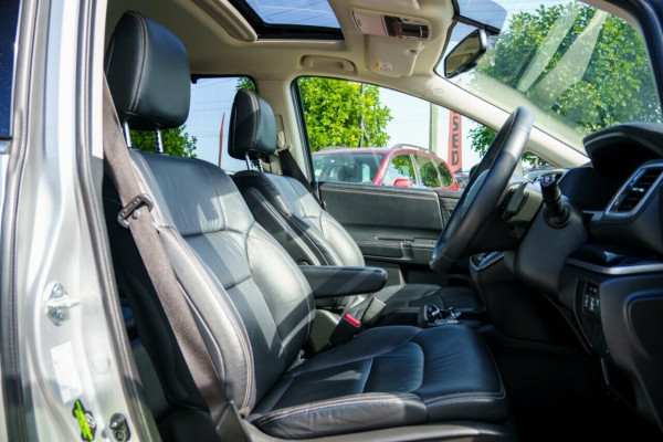 2017 Honda Odyssey 5th Gen VTi-L Wagon Image 18