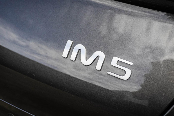 2025 MG IM5 P12L Performance Hatch Image 16