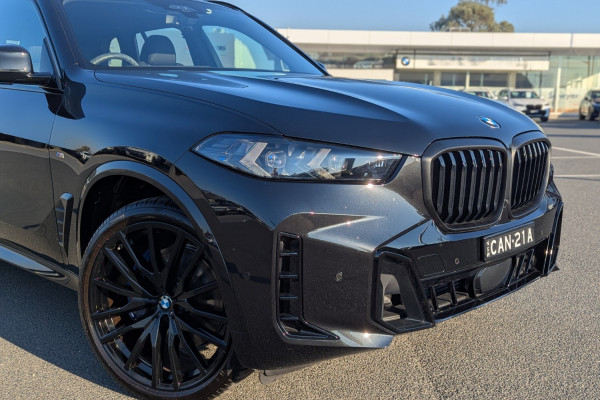 2024 BMW X5 G05 LCI xDrive30d SUV Image 5