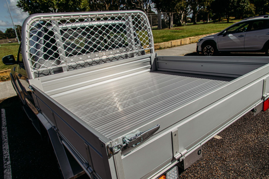 2025 MY24 GWM Ute NPW Cannon Premium CC Cab Chassis Image 9