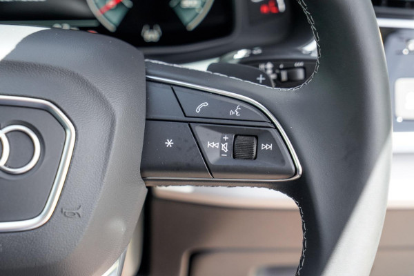 2025 Audi Q7 4M 45 TDI SUV image 19