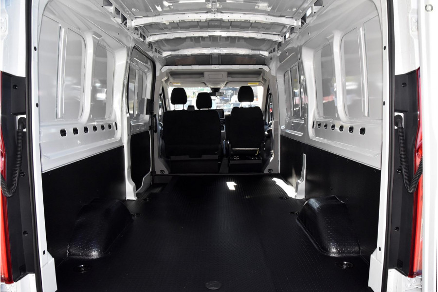 2024 LDV Deliver 9  LWB Van Image 9
