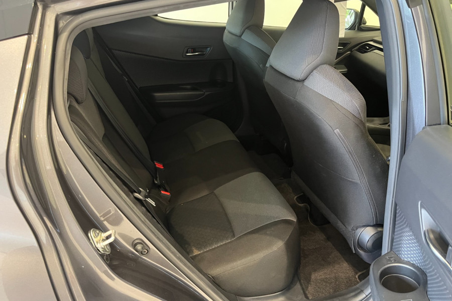 2022 MY21 Toyota C-HR NGX10R GXL SUV Image 13