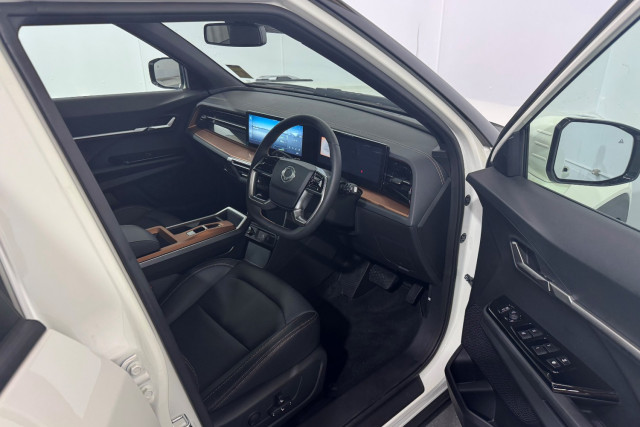 2024 MY25 KGM SsangYong Torres J116 Ultimate SUV Image 15