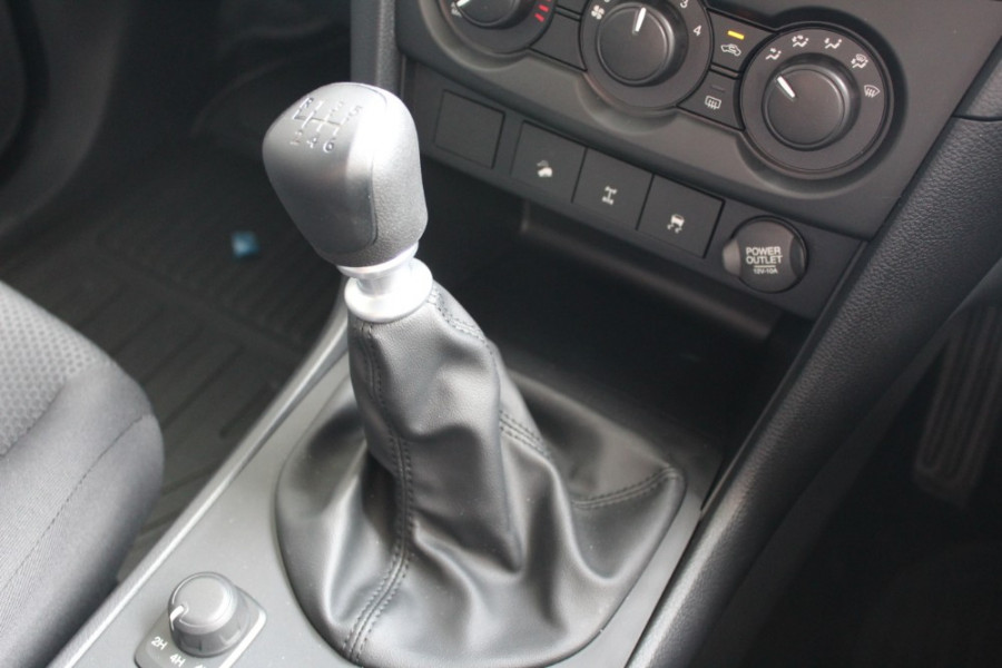 2019 Mazda BT-50 UR 4x4 3.2L Dual Cab Pickup XT Cab chassis Image 16