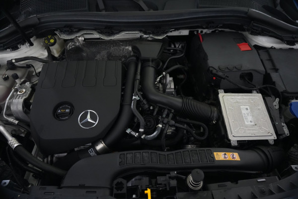2021 Mercedes-Benz B180 Hatch image 33