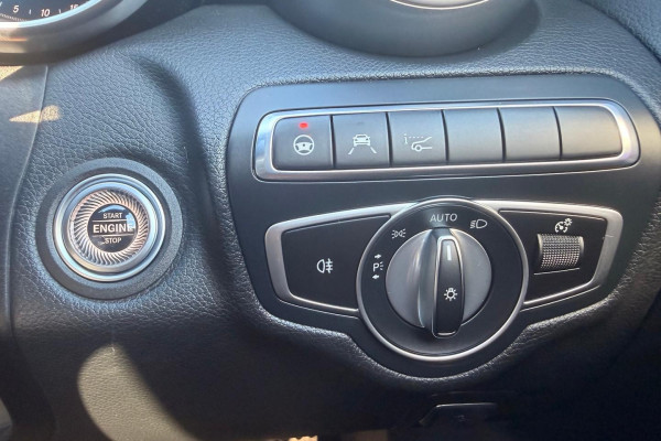 2018 Mercedes-Benz C-Class W205 C300 Sedan Image 21