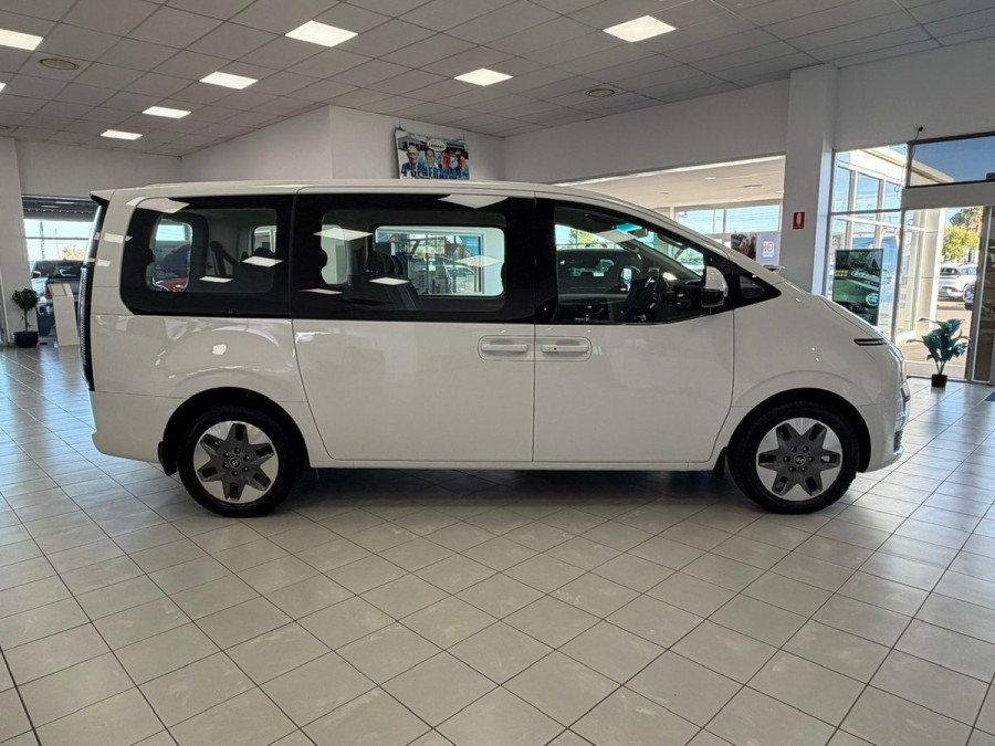 2026 MY27 Hyundai Staria US4.V4  People Mover Image 10
