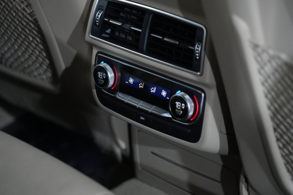 2016 Audi Q7 4M TDI SUV Image 34