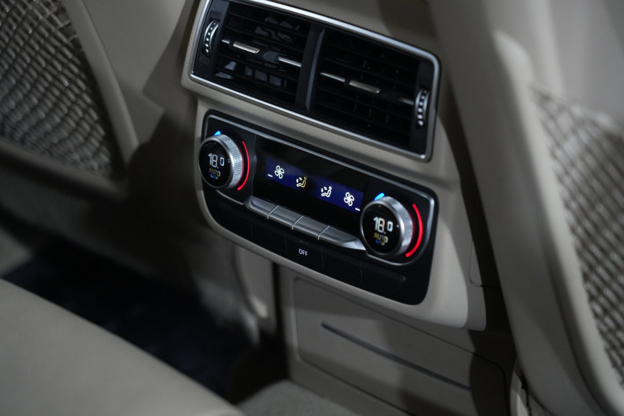 2016 Audi Q7 4M TDI SUV Image 34
