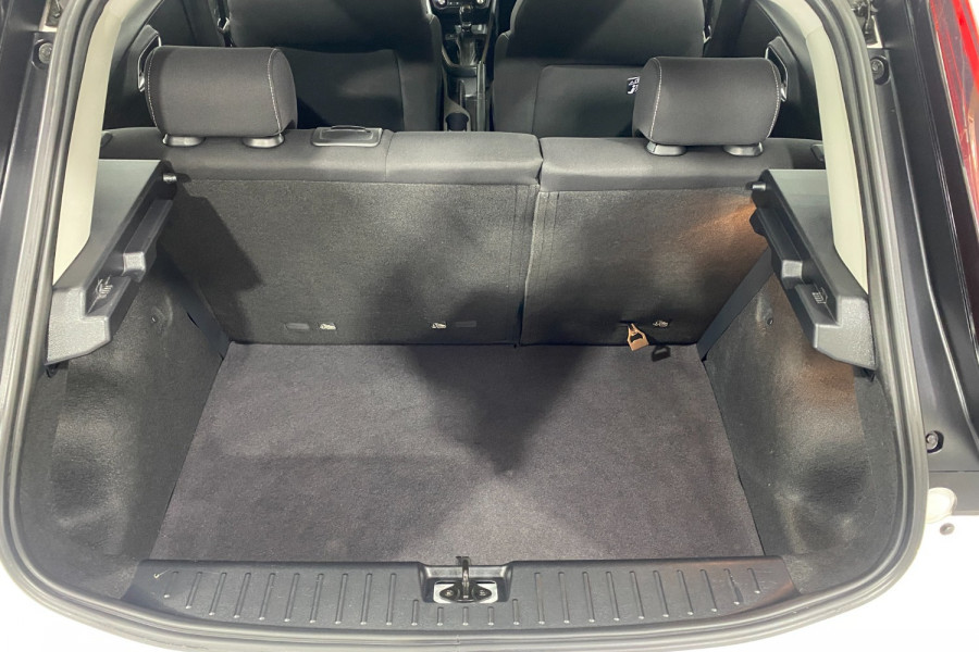 2022 MG MG3 SZP1 Core Hatch Image 8