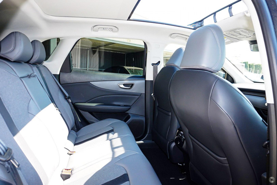 2026 MG MGS5 EV ZS3EM Essence 49 SUV Image 10
