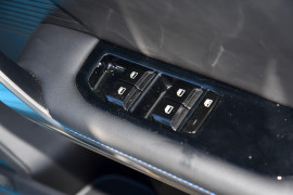 2024 MG MG4 MEH32 Essence 64 150kW Hatch