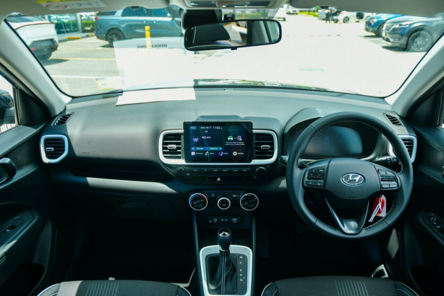 2024 Hyundai Venue QX.V5 Active SUV Image 16