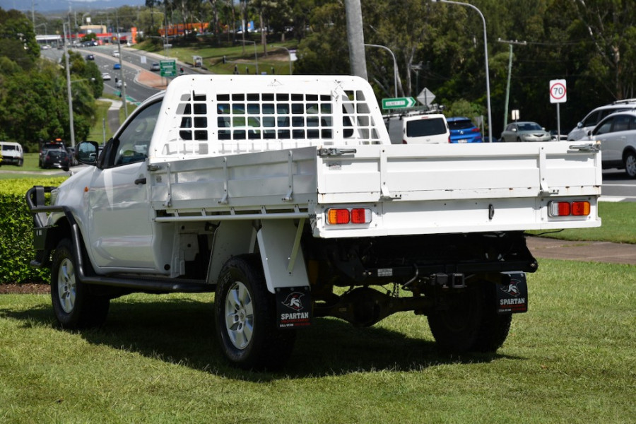 2012 Toyota HiLux KUN26R MY12 SR Cab chassis