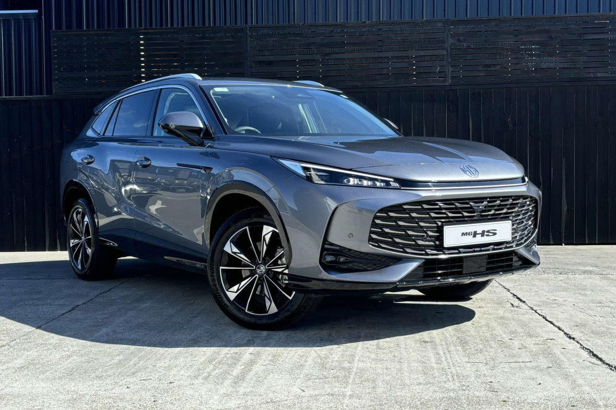 2026 MG HS Essence SUV