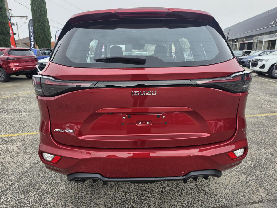 2026 MY25.5 Isuzu MU-X RJ LS-M SUV Image 5