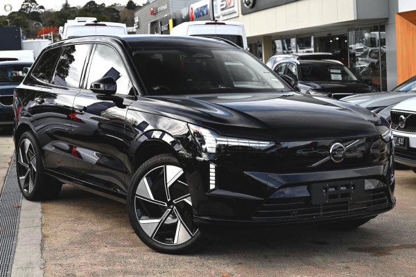 2026 Volvo EX90  Ultra Twin Motor Performance SUV