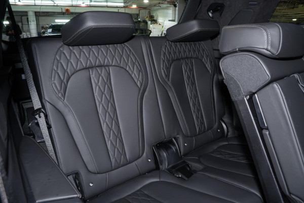 2026 BMW X7 G07 LCI xDrive40d M Sport SUV