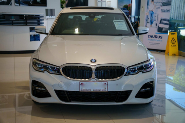 2022 BMW 3 Series G20 320i M Sport Sedan Image 5