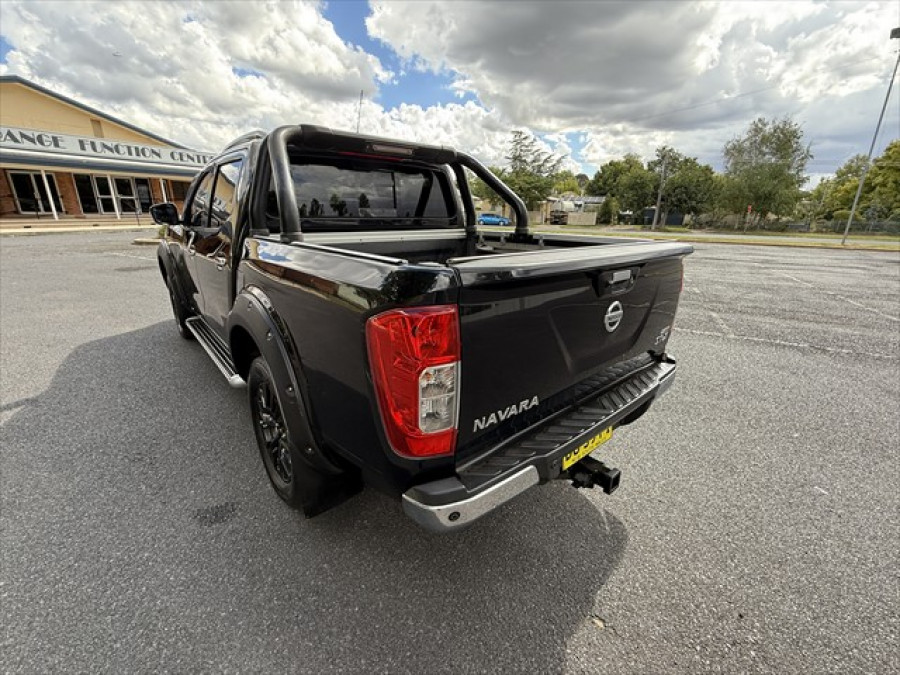 2017 Nissan Navara D23 Series 2 ST-X Black Edition Ute Image 5