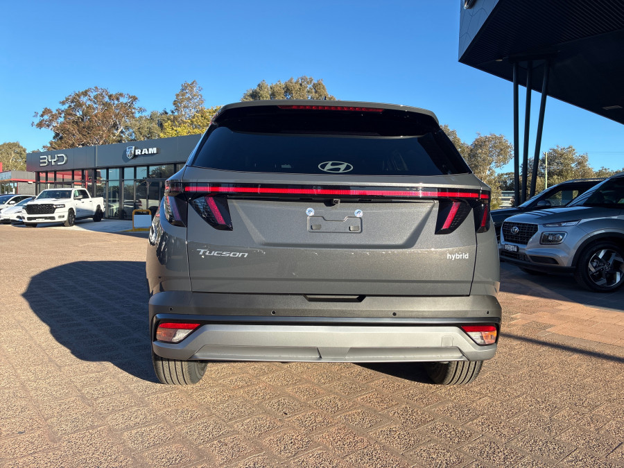 2026 Hyundai Tucson NX4.V4 Hybrid Elite SUV Image 5