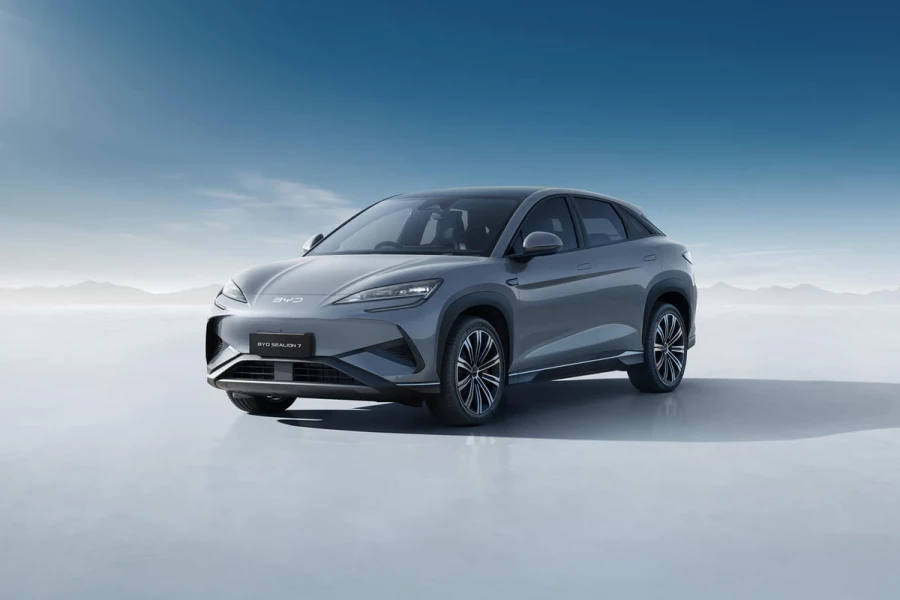 2026 MY25 BYD SEALION 7  Performance SUV