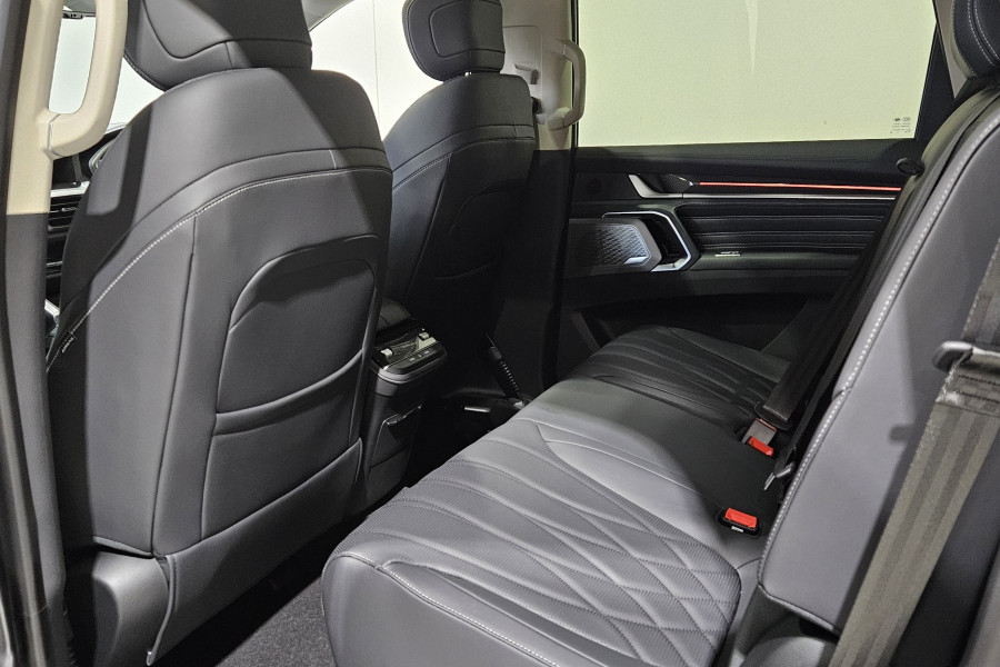 2025 LDV D90 SV9A Executive SUV Image 15