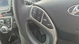 2013 Hyundai i30 GD2 Active Hatch image 12