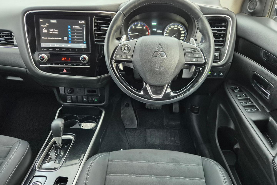 2020 MY21 Mitsubishi Outlander ZL LS SUV Image 19