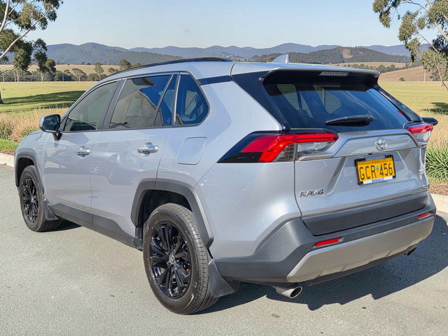 2025 Toyota RAV4 AXAH54R Cruiser SUV Image 5