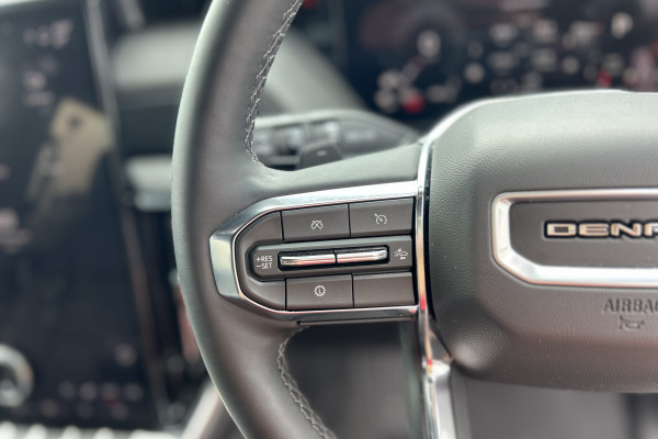 2025 Holden Yukon Denali Wagon Image 12