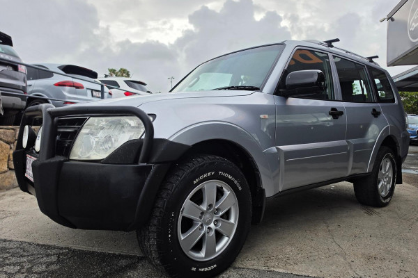 2008 Mitsubishi Pajero NS GLX SUV Image 3